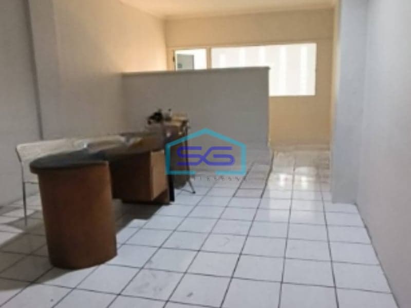 Disewakan Ruko Luas Bangunan  252 m² Lokasi di Cideng Jakarta Pusat