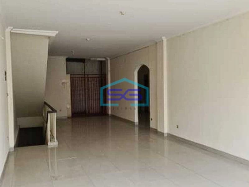 Dijual Ruko Gandeng 4 Lantai ada Lift Barang di Green Lake City Jakarta Barat LB 500m2