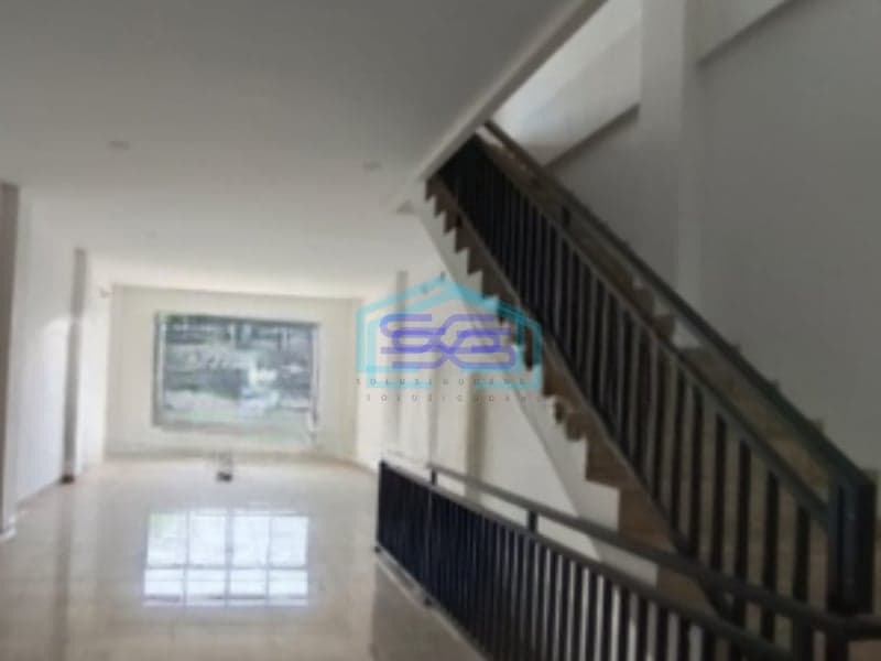 Disewakan Ruko Lokasi Strategis di Kapuk Kamal Jakarta Barat