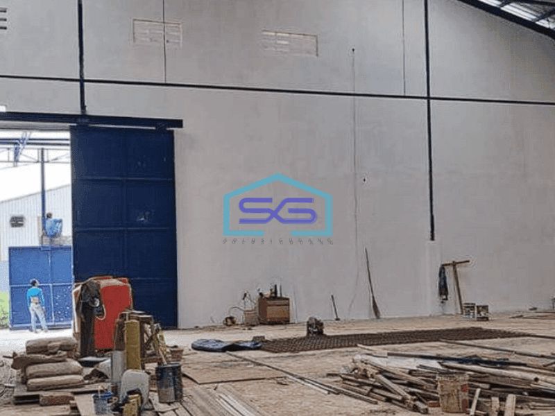 Disewakan gudang 660m2 bagus di Cipondoh