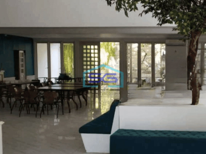 Disewakan Ruang Usaha 2 Lantai Luas Bangunan  800 m² Lokasi Rungkut Surabaya