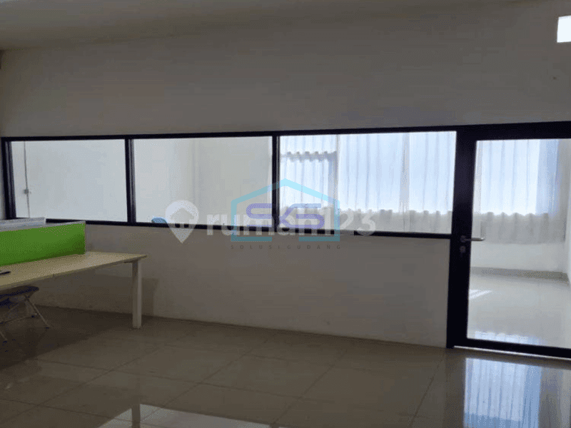 Disewakan Ruko di Mekarwangi Bandung Luas Tanah  100 m²