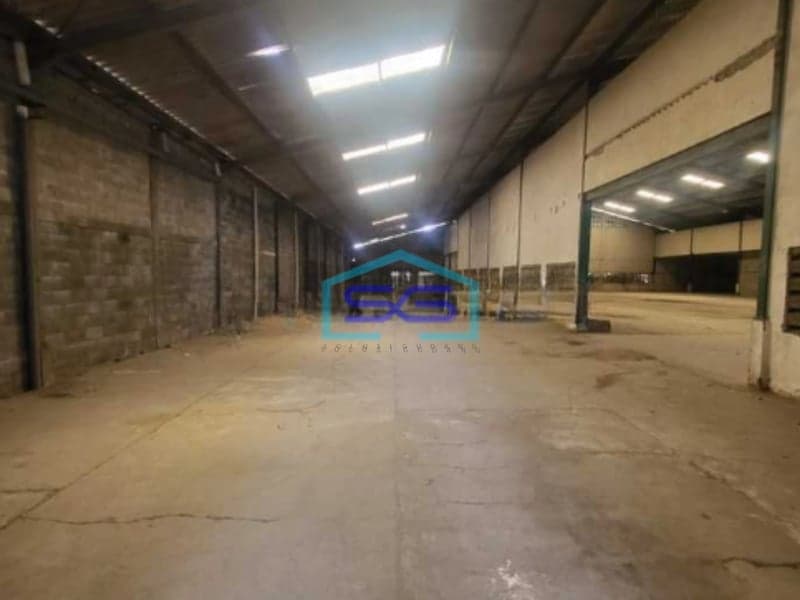 Dijual Gudang Ex Pabrik di Kepatihan Gresik Jawa Timur Luas Tanah 8600m2