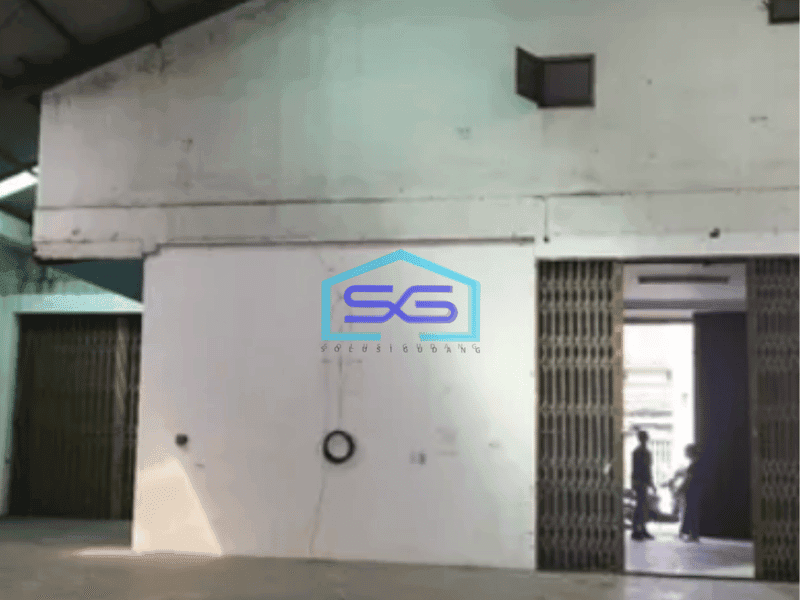 Disewakan Ruang Usaha Luas Bangunan 450 m² di Jatinegara Jakarta Timur