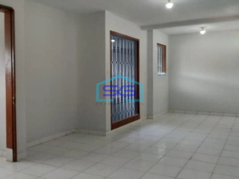 Disewakan Ruang Usaha Cocok Untuk Gudang Dan Kantor di Kiaracondong Bandung Luas 300m2