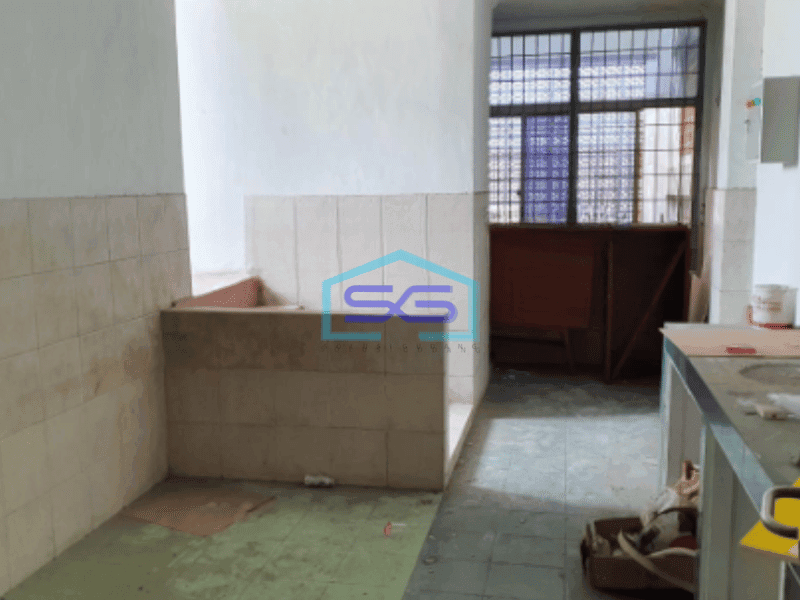 Disewakan Ruko Jalan Radio Dalam 3 Lantai Kawasan Strategis Luas tanah 150 m2