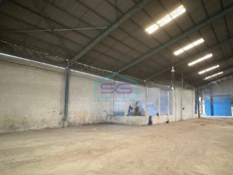 Disewakan Gudang Luas Tanah 2500 m² Lokasi Siap Huni di Periuk Tangerang