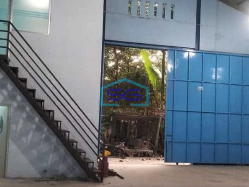 Disewakan Gudang Siap Pakai Akses 20 Feat di Mustika Jaya Bekasi Luas Bangunan  300 m²