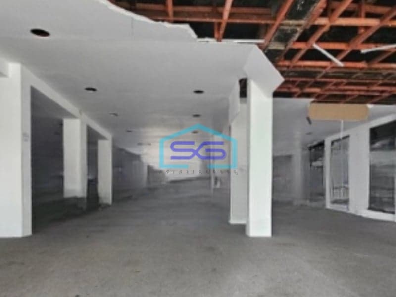 Dijual Cepat Tanah Lokasi Strategis Luas 2180 m² di S Parman Jakarta Barat