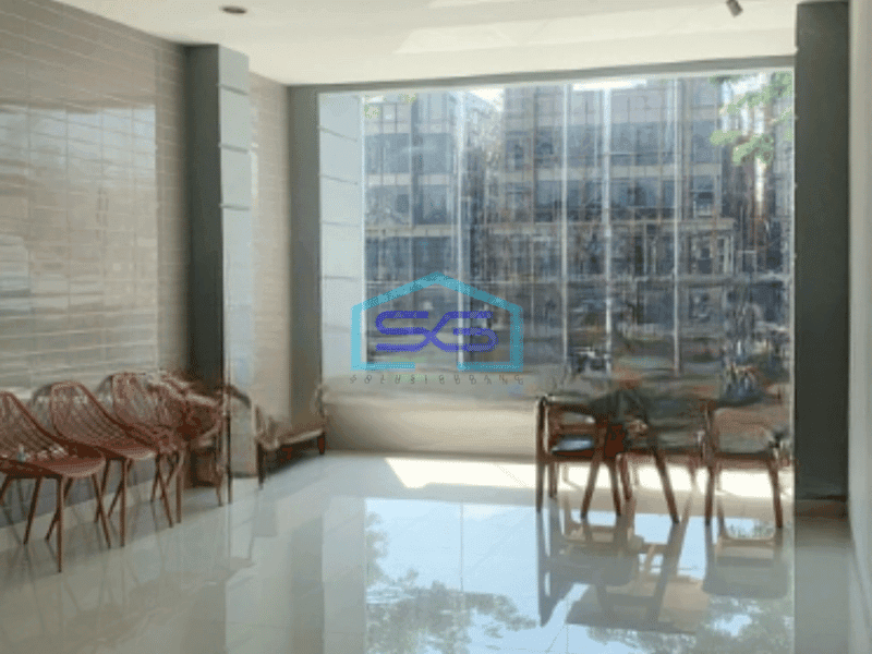 Disewakan Ruko 3 Lantai Luas Bangunan  400 m² di Gading Serpong Tangerang