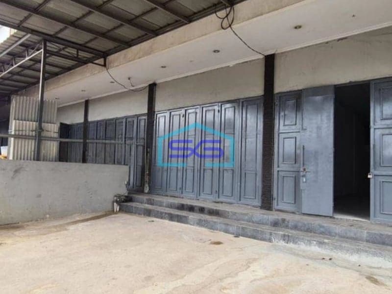 Disewakan Ruko di Duri Kosambi Jakarta Barat Luas Bangunan  200 m²