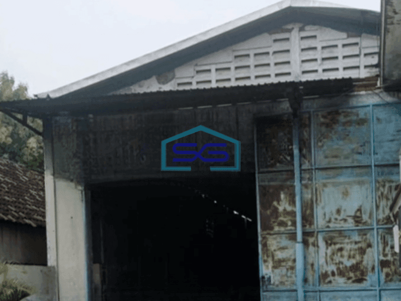 Dijual Gudang Lokasi Strategis Luas Bangunan 4686 m2 di Kedamean Gresik