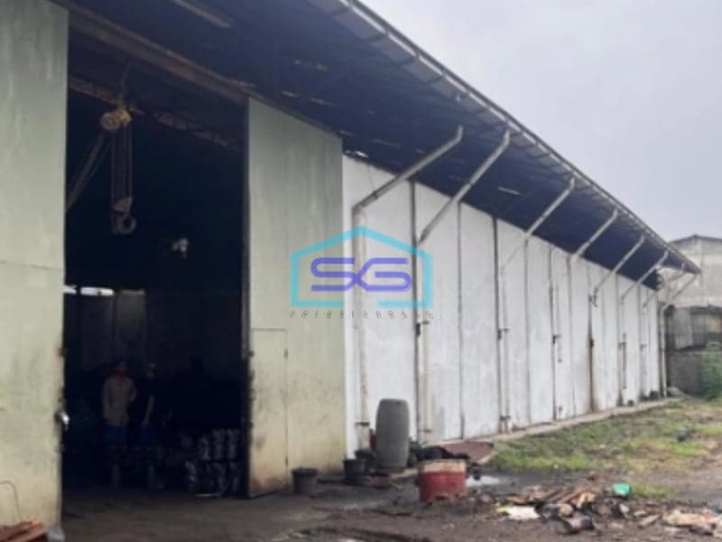 Dijual Cepat Tanah Ada Bangunan Gudang di Kapuk Kamal Jakarta Barat LT 4110m2