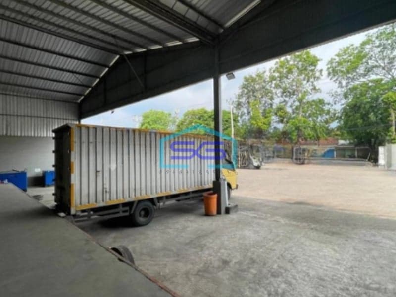 Disewakan Gudang Ada Loading Dock Siap Pakai di Batang Jawa Tengah LB 3800m2