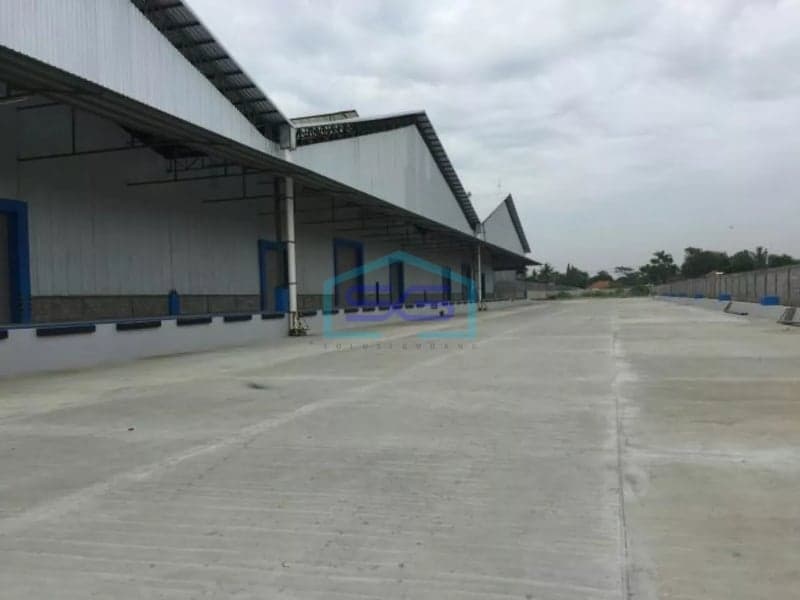 Disewakan gudang baru di karawang barat luas bangunan 15000m