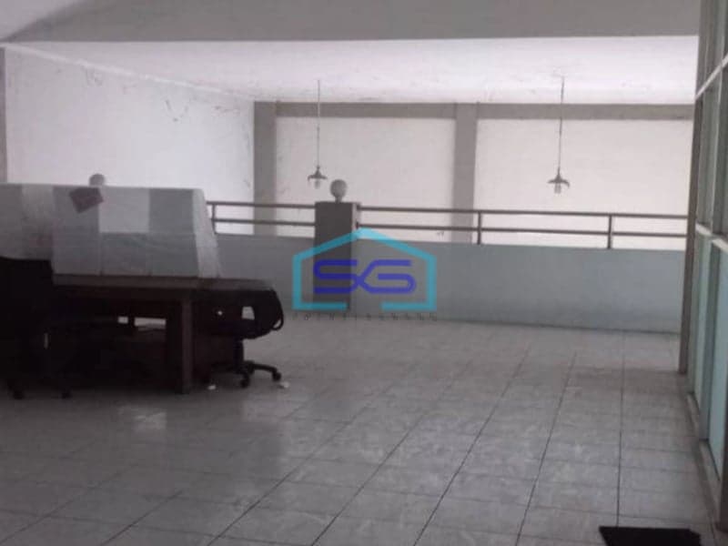 Disewakan Ruko Besar Murah Tepi Jalan Utama Cocok Kantor LT 400m2 Yogyakarta