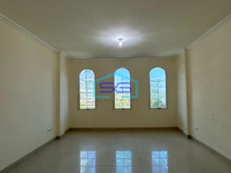 Dijual Ruko Lokasi Bebas Banjir di Jakarta Barat Luas Bangunan 250 m²