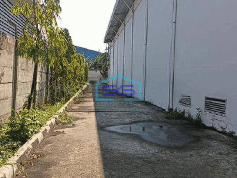 Disewakan Pabrik Kawasan Cibitung Bekasi LT 4616m2 Bebas Banjir