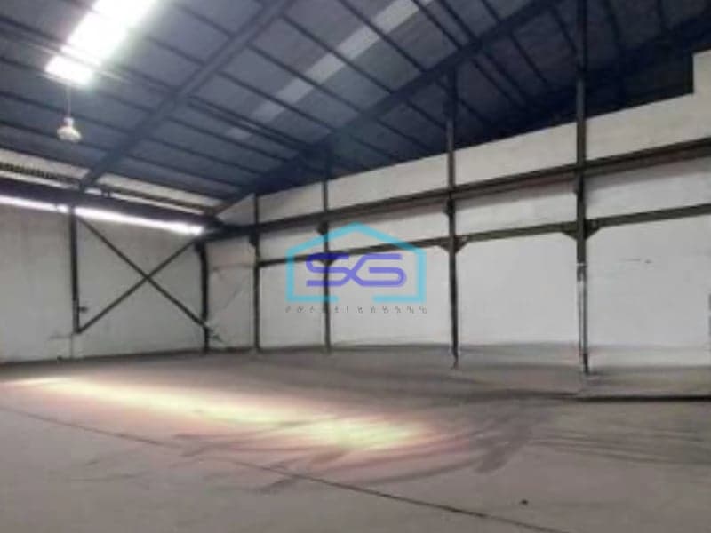 Disewakan Gudang Akses Container 40 Feet Luas Tanah  428 m² Lokasi di Jurumudi Tangerang