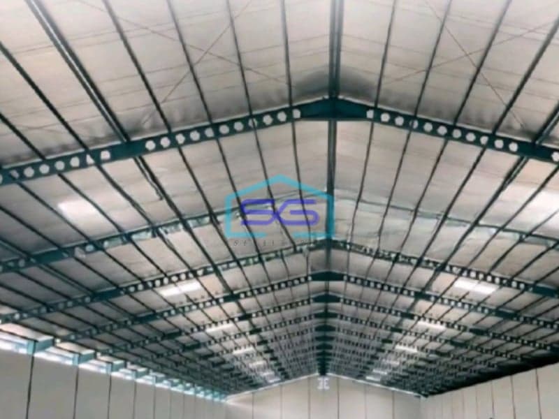 Disewakan Gudang Luas Bangunan 718 m² Lokasi Strategis di Ngaliyan Semarang