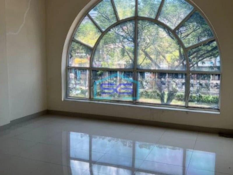 DIjual Ruko 4 Lantai di Green Lake City Jakarta Barat LB 267m2