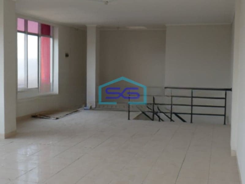 Disewakan Ruko Luas Bangunan 283 m² Lokasi di Kalideres Jakarta Barat