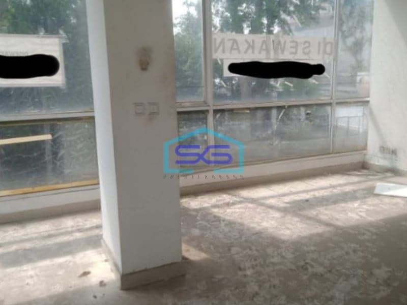 Disewakan Ruko Lokasi Bebas Banjir 3 Lantai di Tebet Jakarta Selatan