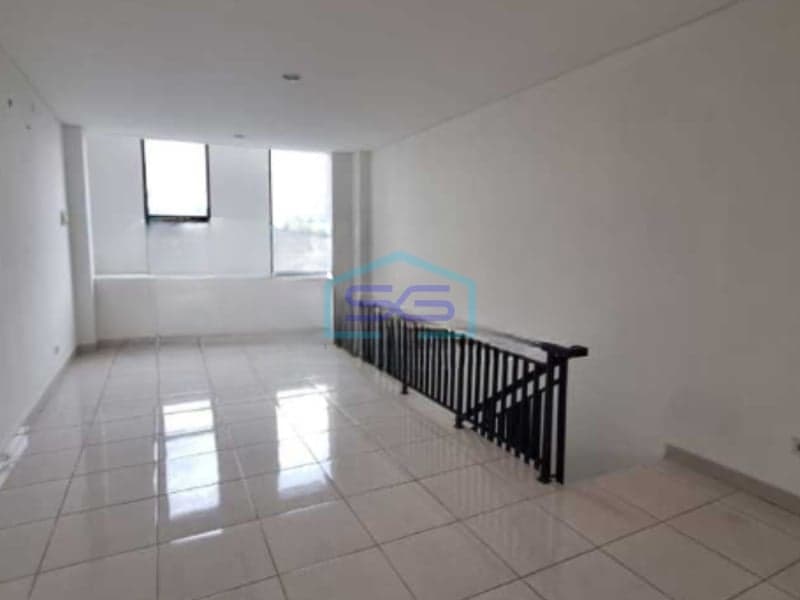 Disewakan Ruko Lokasi Strategis Luas Bangunan  162 m² di BSD Tangerang