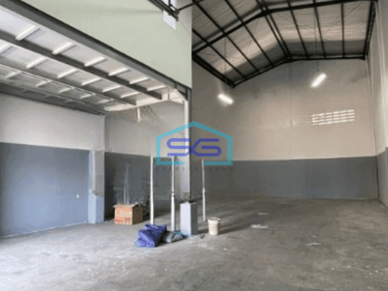 Disewakan Gudang Luas Bangunan 230 m² Akses Container 40 Feet di Cakung Jakarta Timur