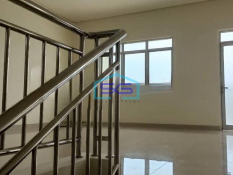 Disewakan Ruko Baru Strategis Pusat Kota Dekat Jalan Veteran Solo Luas Bangunan 210m2