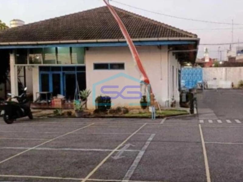 仓库出租工业区战略位置 Kebakkramat Karanganyar 中爪哇 LT 4600平方米