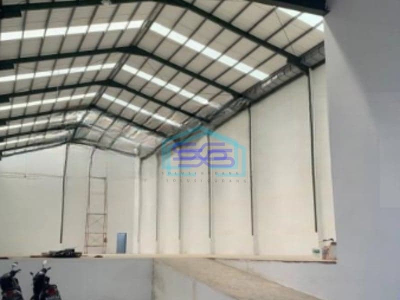 Disewakan Gudang Ada Loading Dock Luas Bangunan  765 m² Lokasi Pakuhaji Tangerang