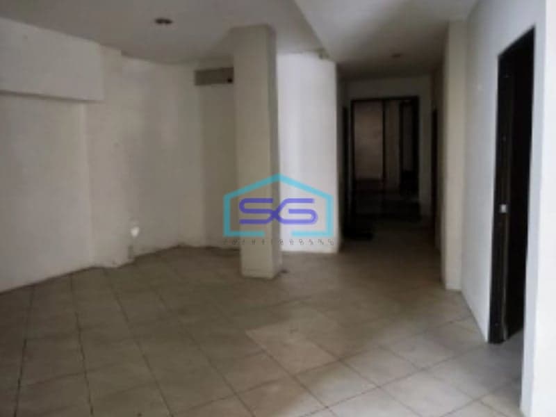 Disewakan Ruang Usaha Strategis di Dekat jl Pahlawan Semarang HGB Luas 50 m2