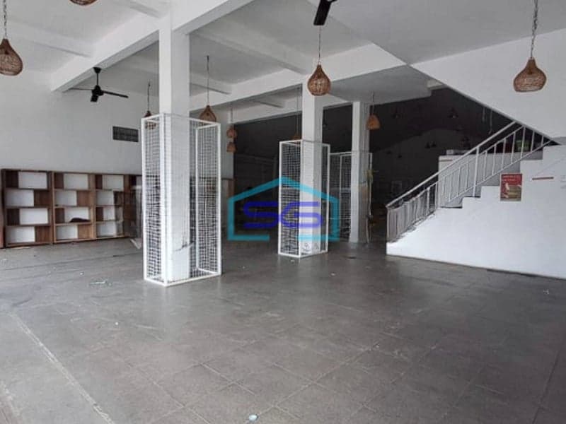 Disewakan Ruang Usaha Extra Luas di Canggu Badung Bali  Luas Bangunan 600m2