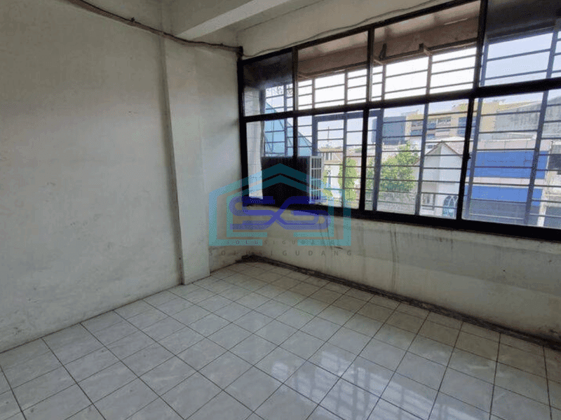 Dijual Ruko 4 Lantai Bisa Untuk Gudang di Pinangsia Jakarta Barat