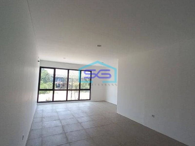 Disewakan Ruko Baru 3 Lantai Lokasi Strategis Area Lippo Cikarang LB 1442m2