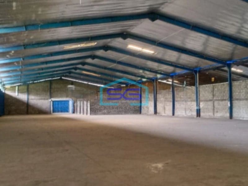 Disewakan Gudang di Jl Daan Mogot Tangerang Sudah Renovasi SHM LT 5000m2