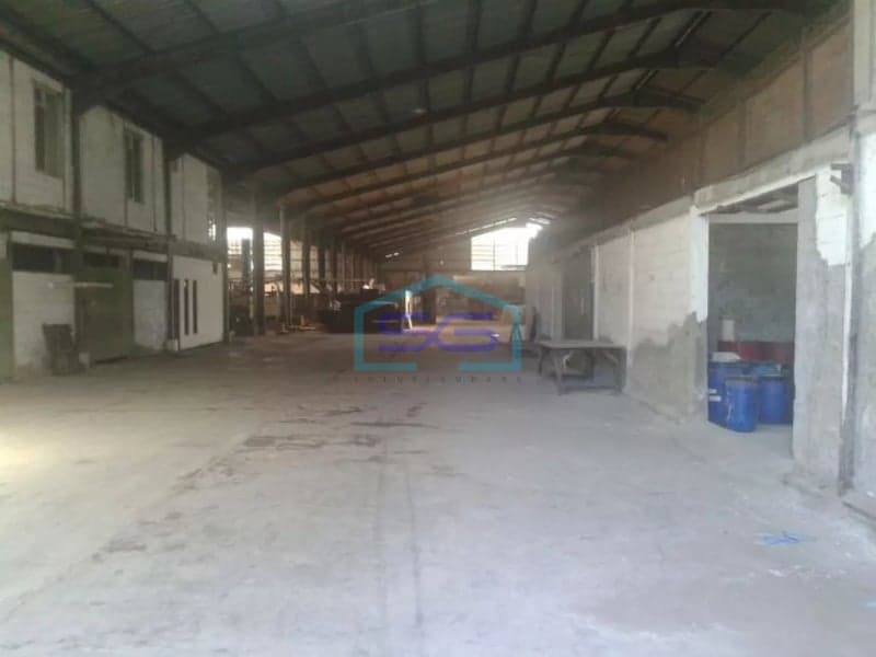 Dijual gudang di sentul luas bangunan 7000m
