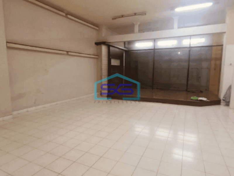 Disewakan Ruko Luas Tanah 170 m² di Sudirman Bandung Cocok Untuk Usaha