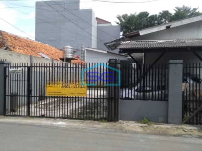 Dijual Ruang Usaha di Pinggir Jalan Dekat Pondok Indah Terogong, Jakarta Selatan Luas Bangunan  150 m²