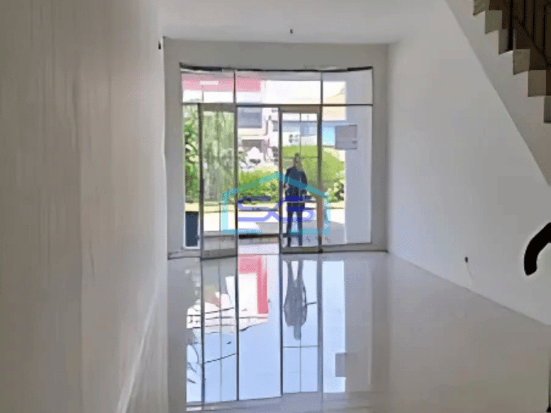 Disewakan Ruko Wtc Hadap Jalan Raya Serpong Tangerang Selatan