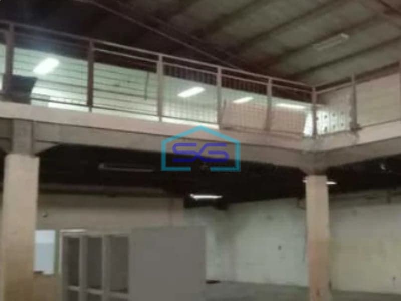 Disewakan Gudang Hook Lokasi di Cikarang Bekasi Siap Pakai LB 1200m2