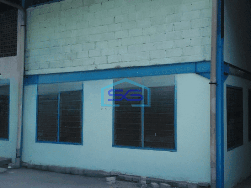 Dijual Gudang Luas Tanah  1790 m² Lokasi Bebas Banjir di Taman Sidoarjo Jawa Timur