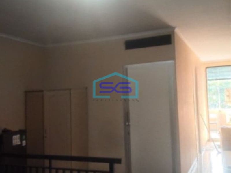 Dijual Ruko Luas Bangunan  176 m² Lokasi Bebas Banjir di Duri Kosambi Jakarta Barat