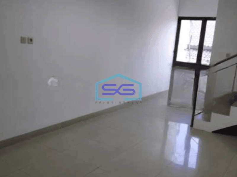 Disewakan Ruko Luas Bangunan  225 m² di Tomang Jakarta Barat
