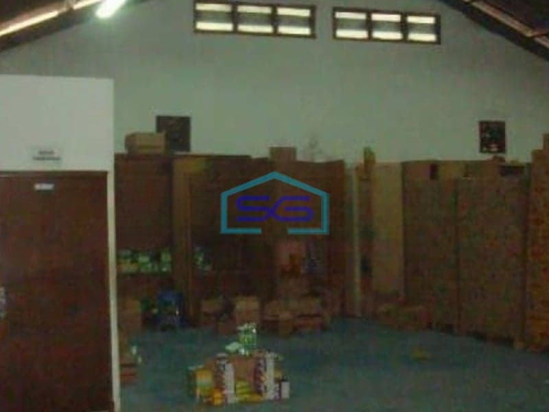 Dijual Ruang Usaha Luas Bangunan  900 m² Lokasi Kalideres Jakarta Barat