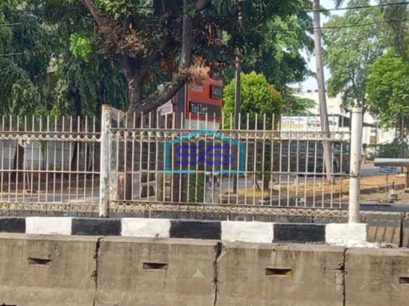 Dijual Tanah Lokasi Strategis di Jalan Raya 2 Arah Mampang Jakarta Selatan Luas Tanah 5781m2