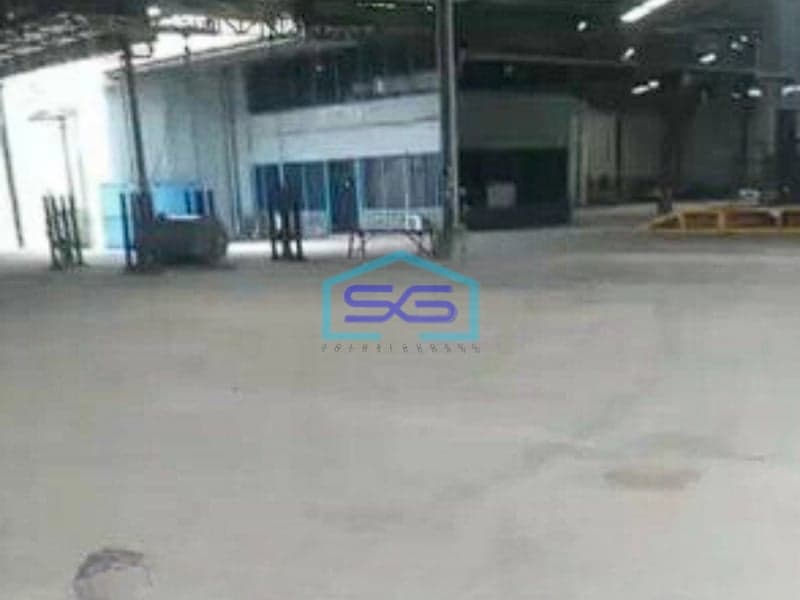 Disewakan Gudang Ada Kantor ex Karoseriwan di Cibinong Bogor Luas Tanah 4800m2