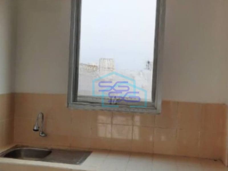 Disewakan Ruko 3 Lantai Luas Bangunan 195 m² di Tangerang