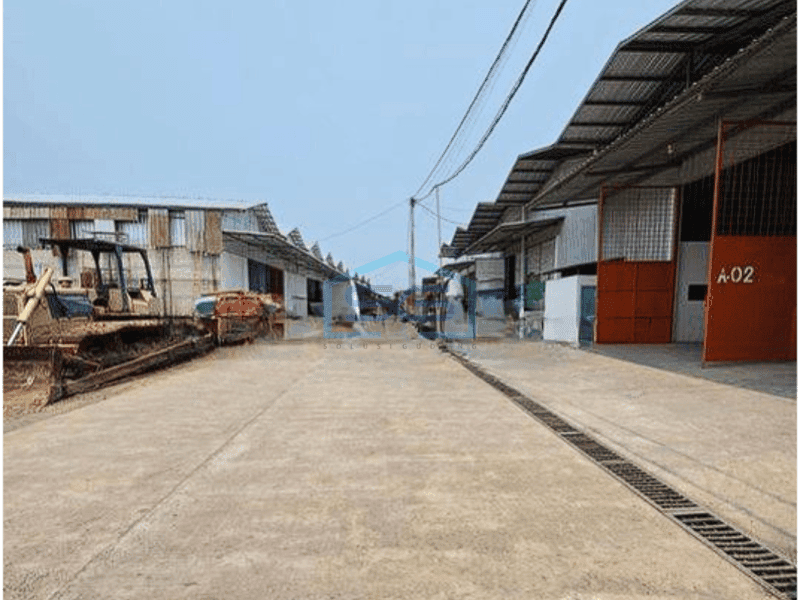 Disewakan gudang bagus dan baru di Kamal Lama